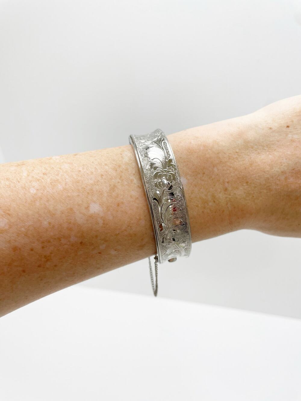 Vintage Silver Etched Bangle Cuff Bracelet Embossed Floral Pattern